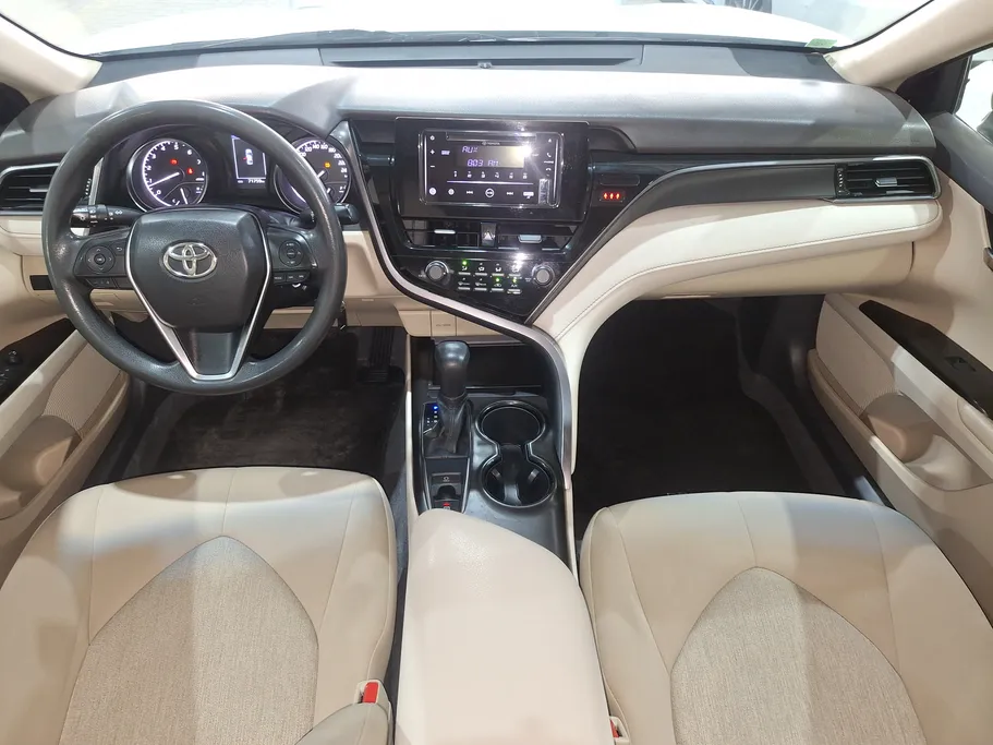 2022 Toyota Camry  LE 