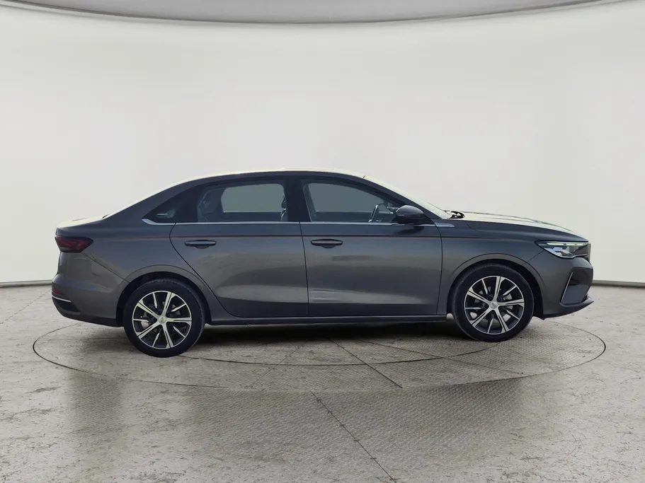 2024 Geely Emgrand GF 