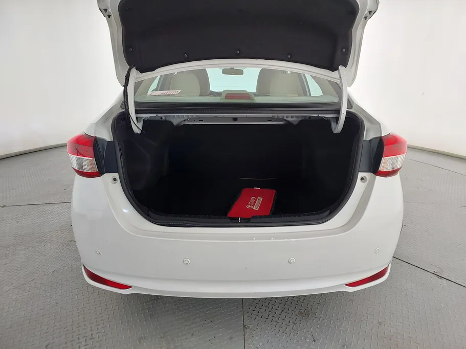 2020 Toyota Yaris  Y 