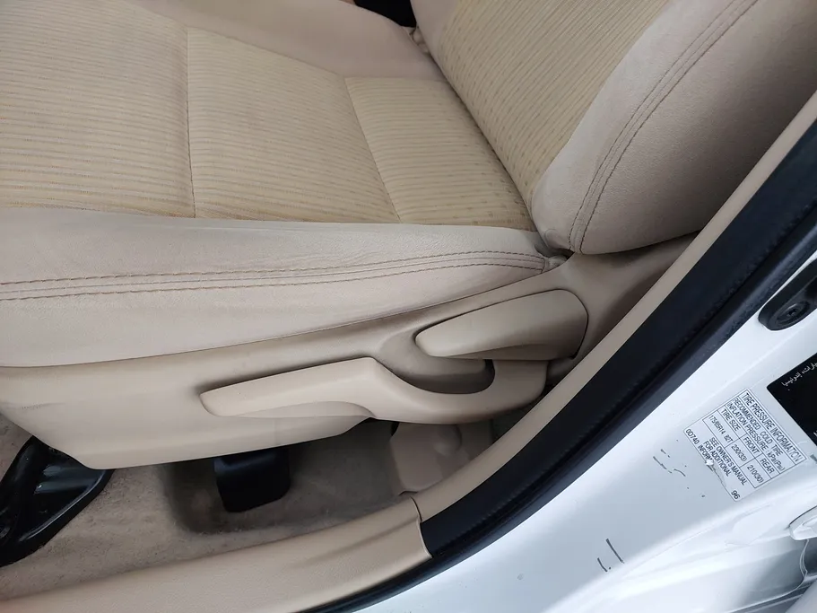 2020 Toyota Yaris  Y 