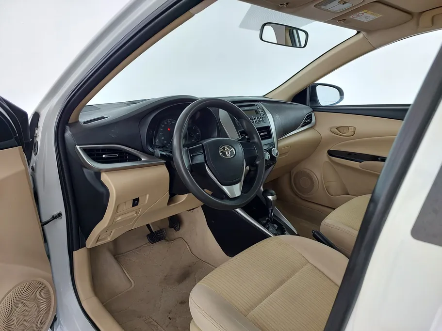 2020 Toyota Yaris  Y 