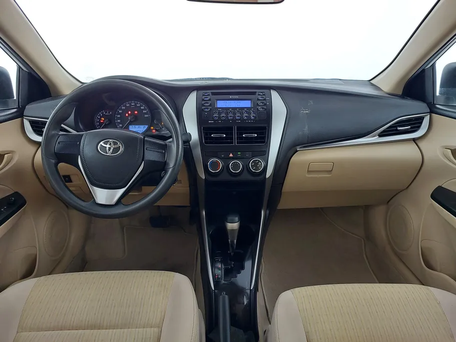 2020 Toyota Yaris  Y 