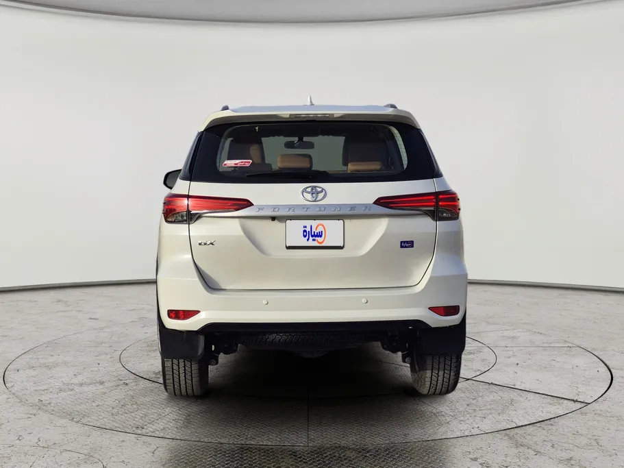 2022 تويوتا Fortuner GX 