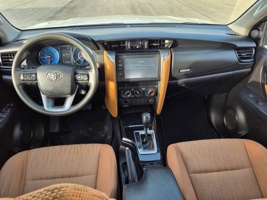 2022 تويوتا Fortuner GX 
