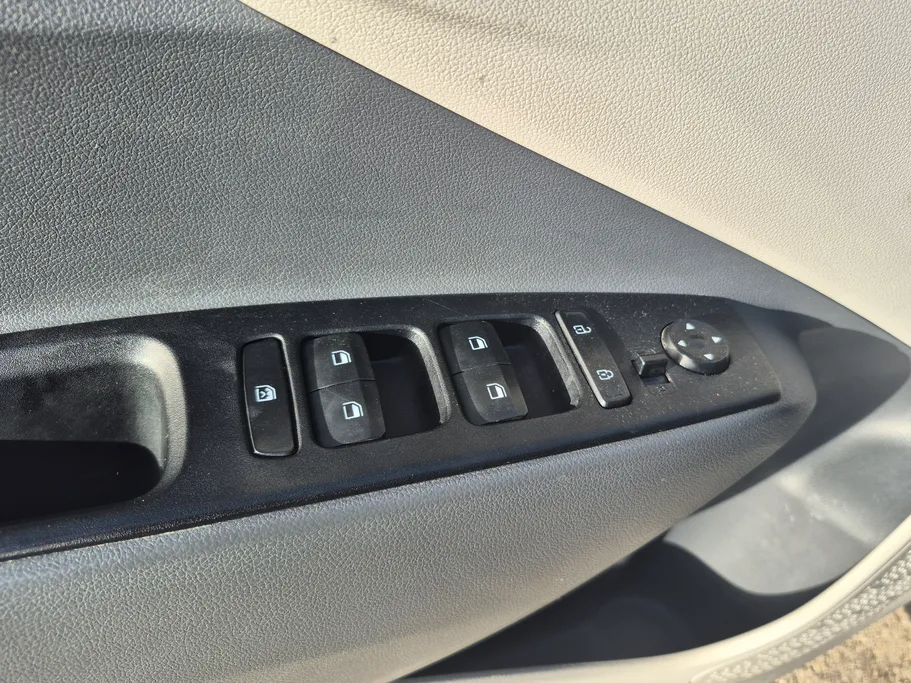 2024 Hyundai Grand i10 Fleet 