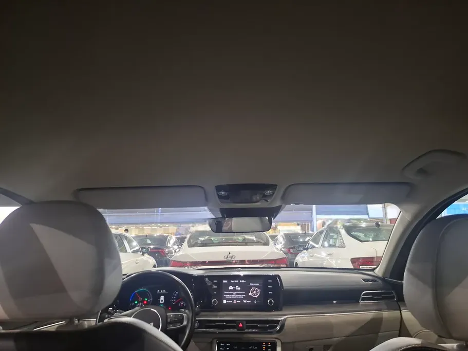 2023 Kia K5 GL 