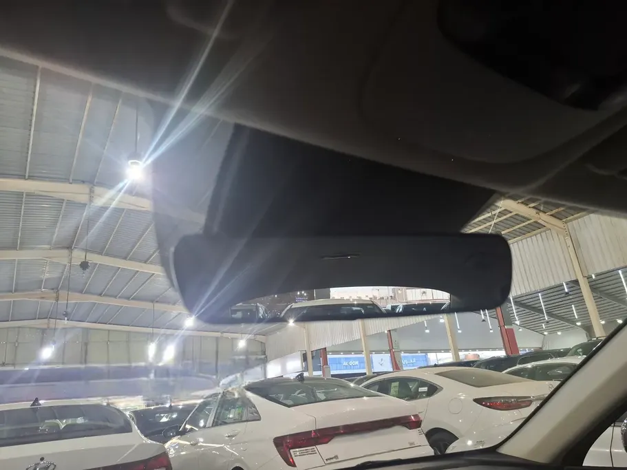 2023 Kia K5 GL 