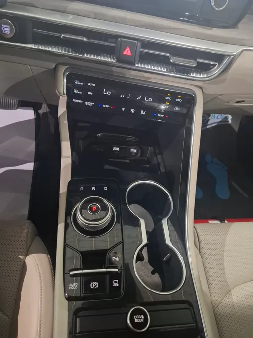 2023 Kia K5 GL 
