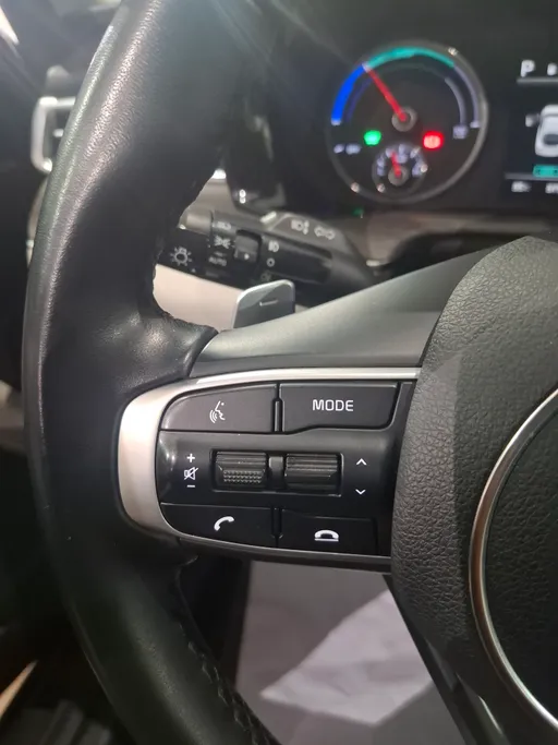2023 Kia K5 GL 