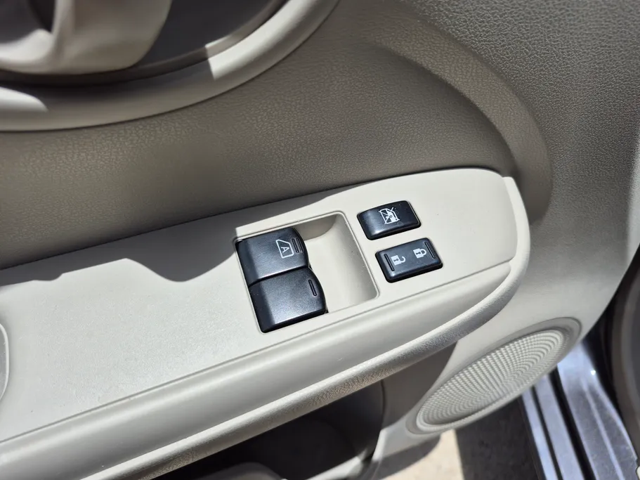 2022 Nissan Sunny Classic 