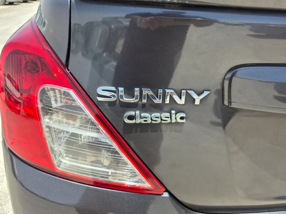 2022 Nissan Sunny Classic 