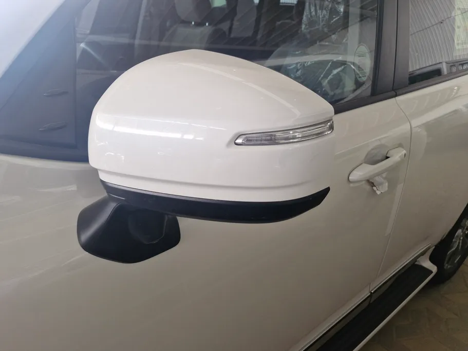 تويوتا لاندكروزر GXR2 2025 