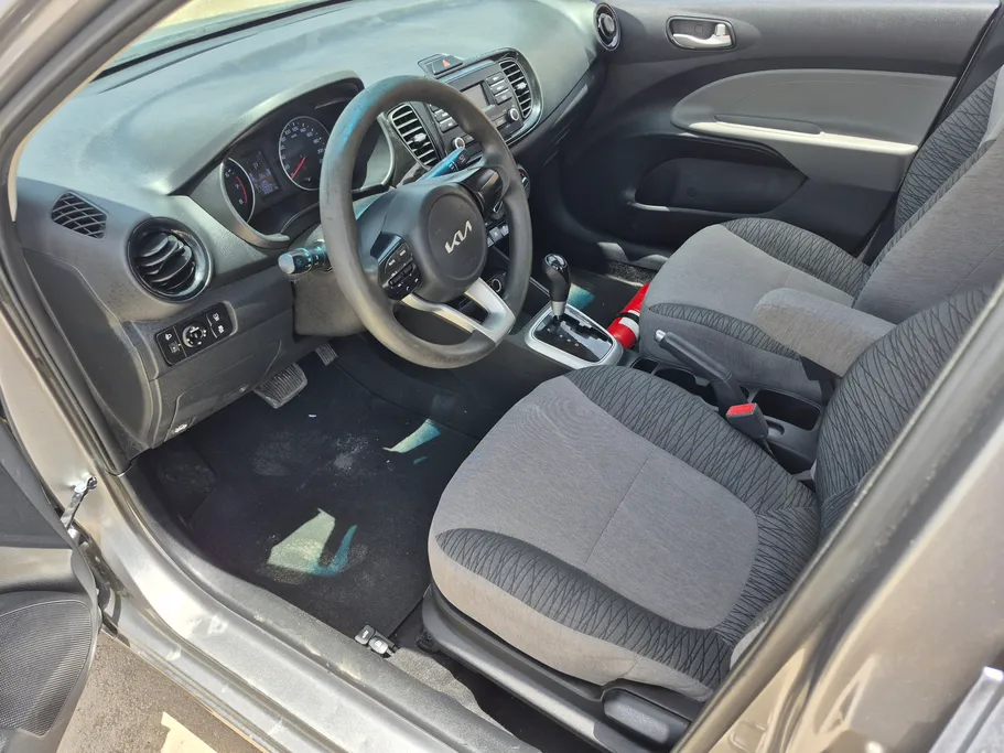 2023 Kia Pegas LX 