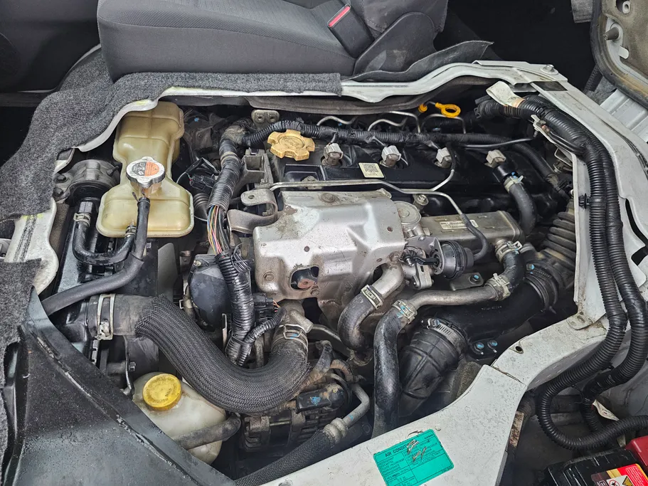 نيسان باص اورفان NV350 2021 