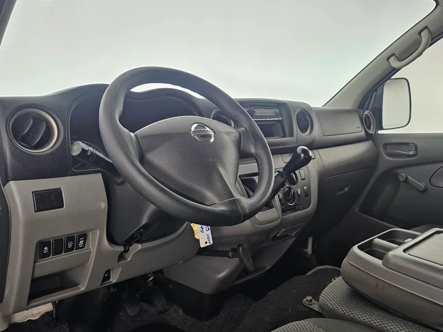 نيسان باص اورفان NV350 2021 