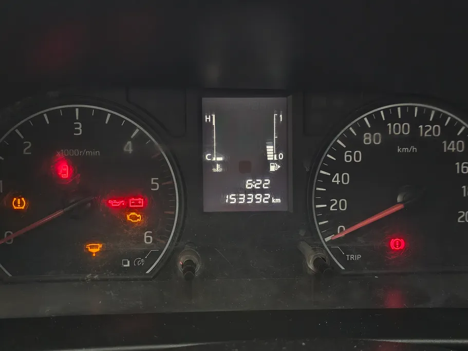 نيسان باص اورفان NV350 2021 