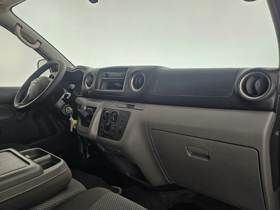 نيسان باص اورفان NV350 2021 
