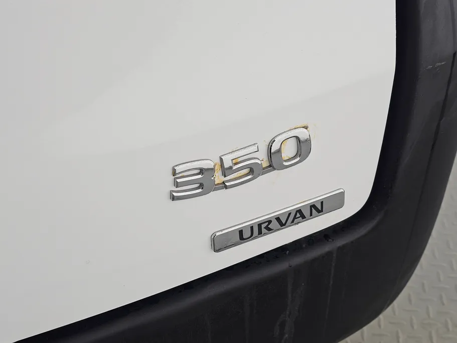 نيسان باص اورفان NV350 2021 