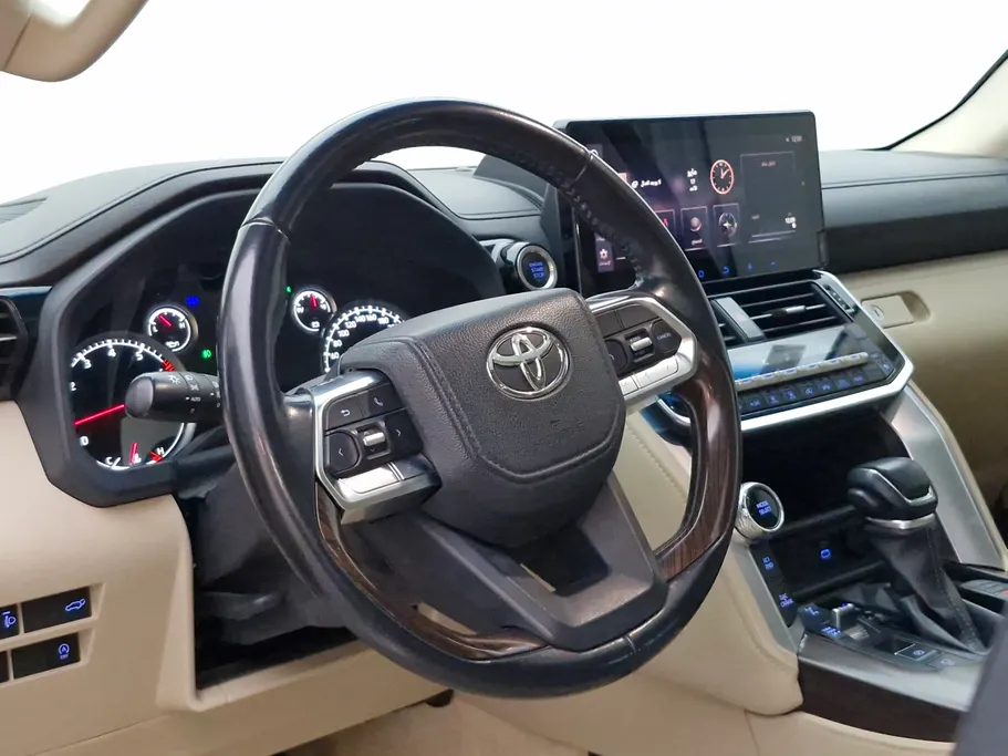 تويوتا لاندكروزر GXR4 2022 