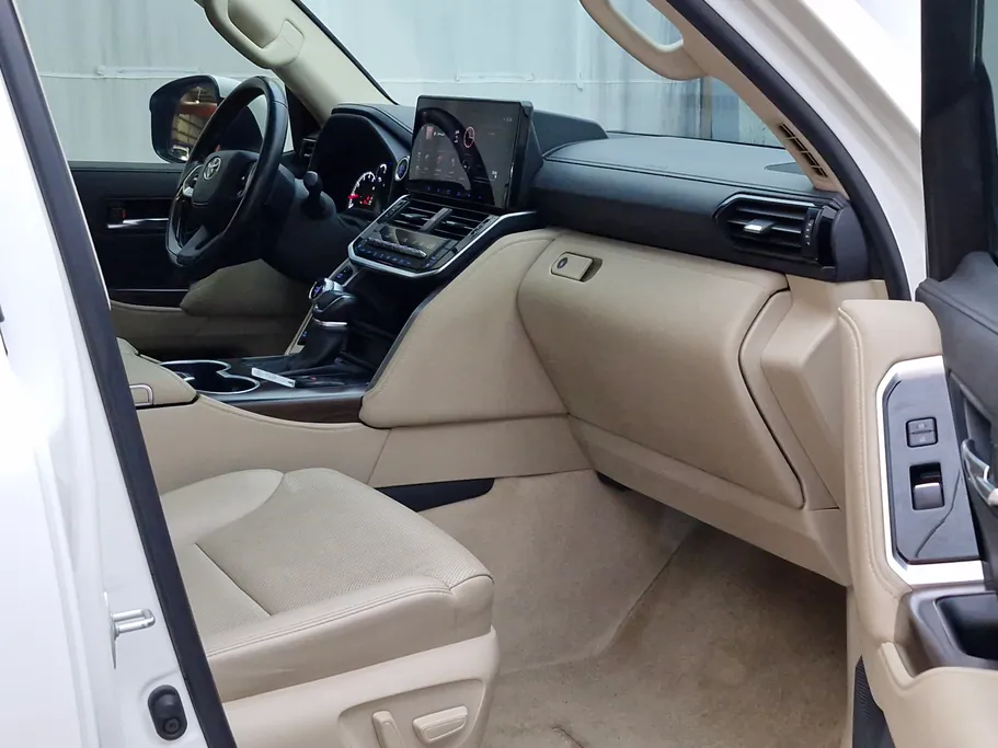 تويوتا لاندكروزر GXR4 2022 