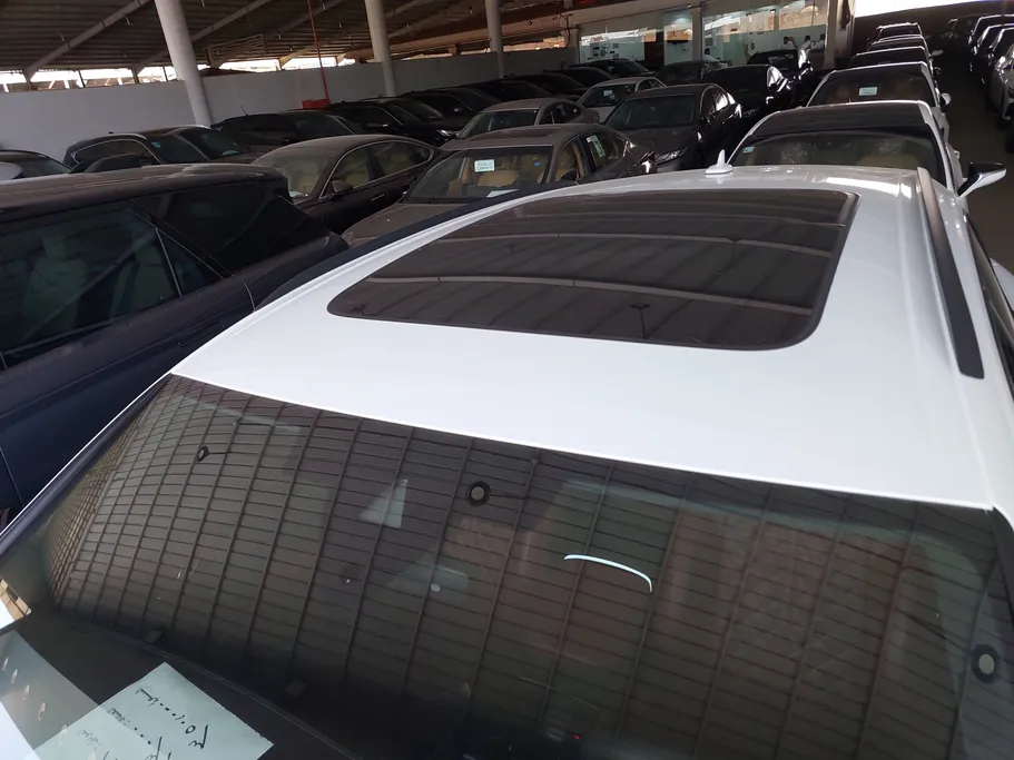 2023 Audi Q8 S Line 
