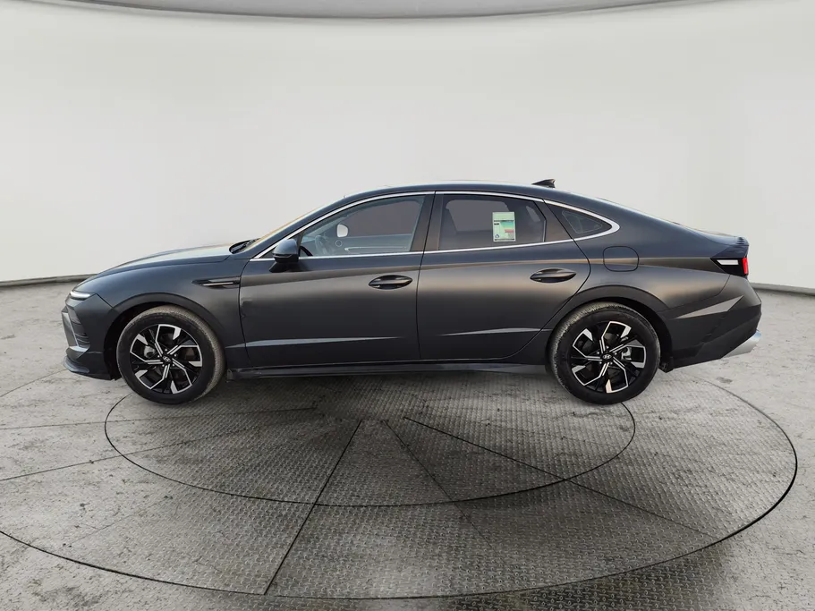 2025 Hyundai Sonata Fleet 