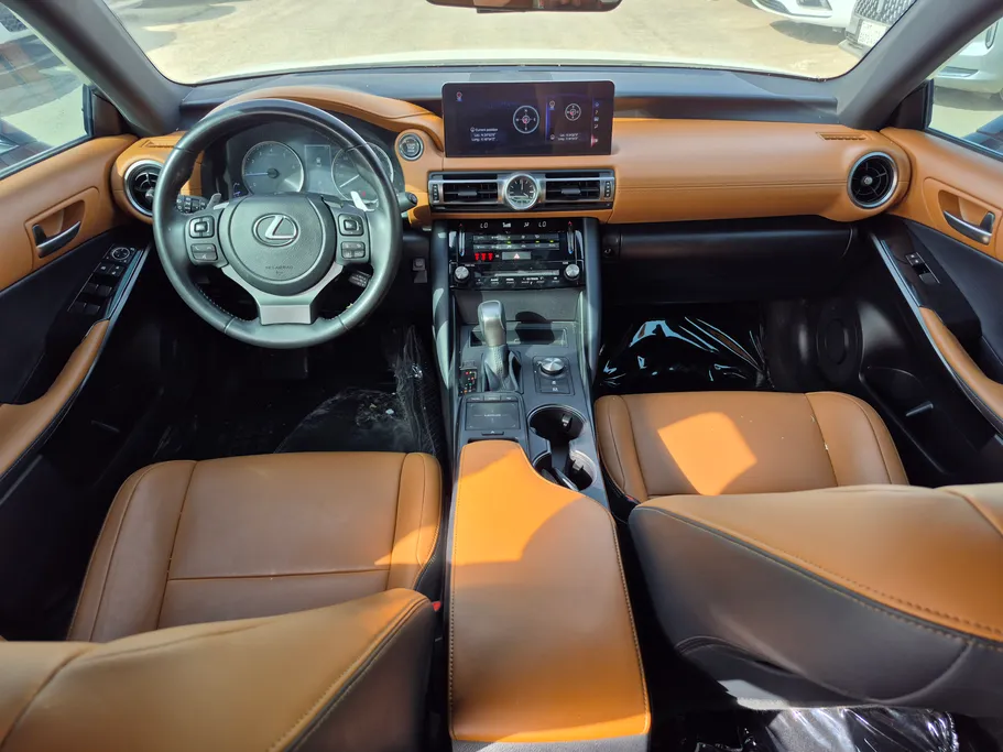 2021 Lexus IS 300 