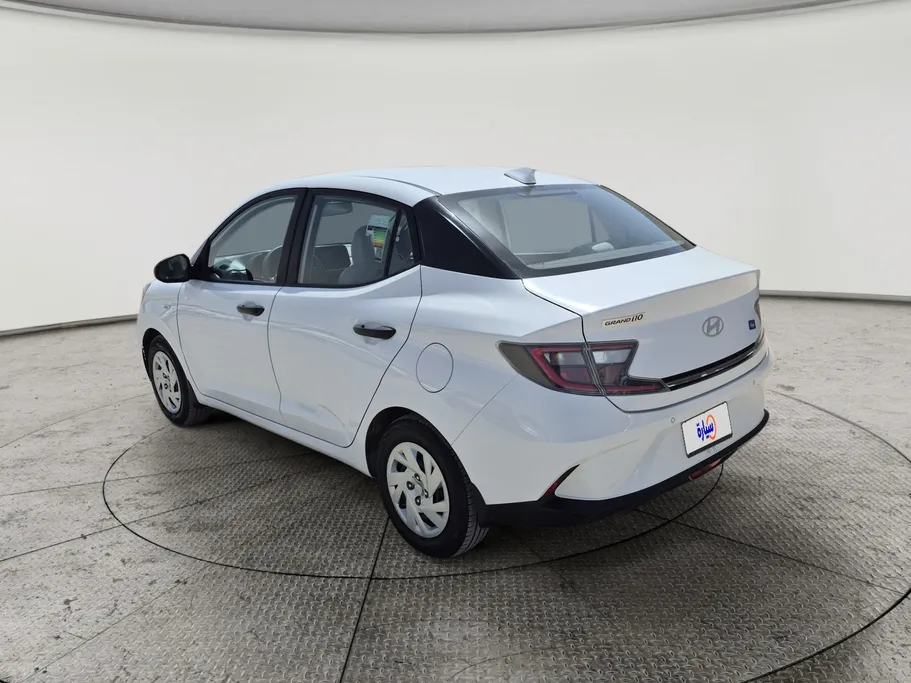 هيونداي Grand i10 فلييت 2024 