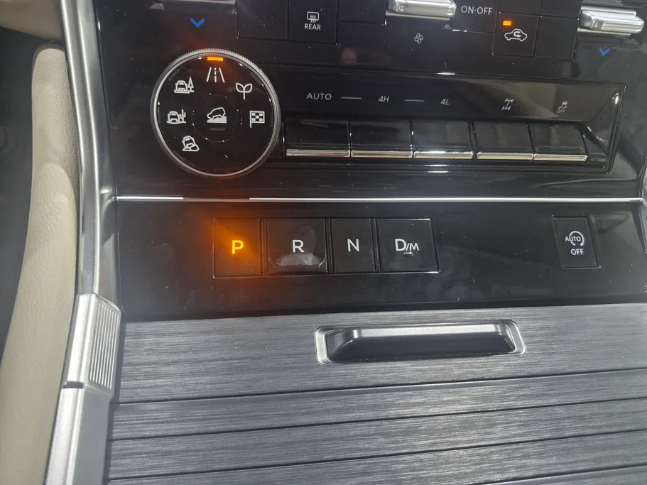 2026 Nissan Patrol LE 