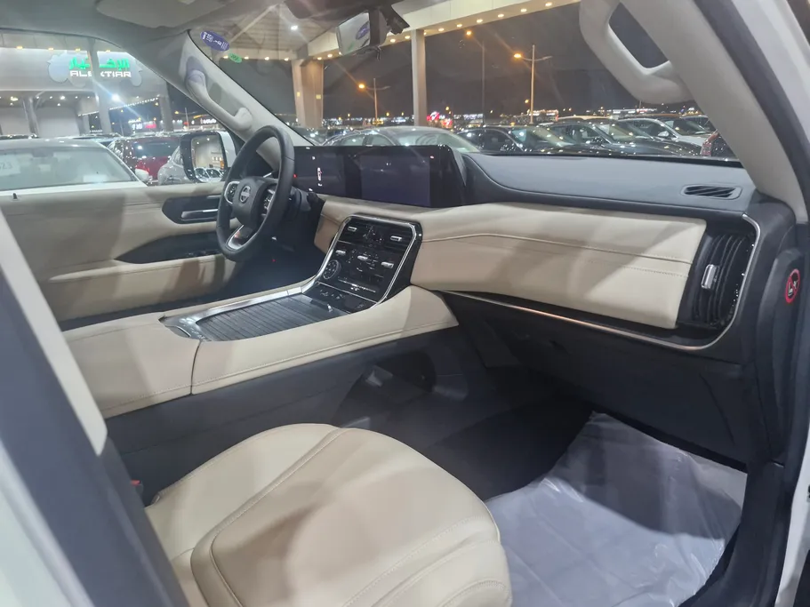 2026 Nissan Patrol LE 