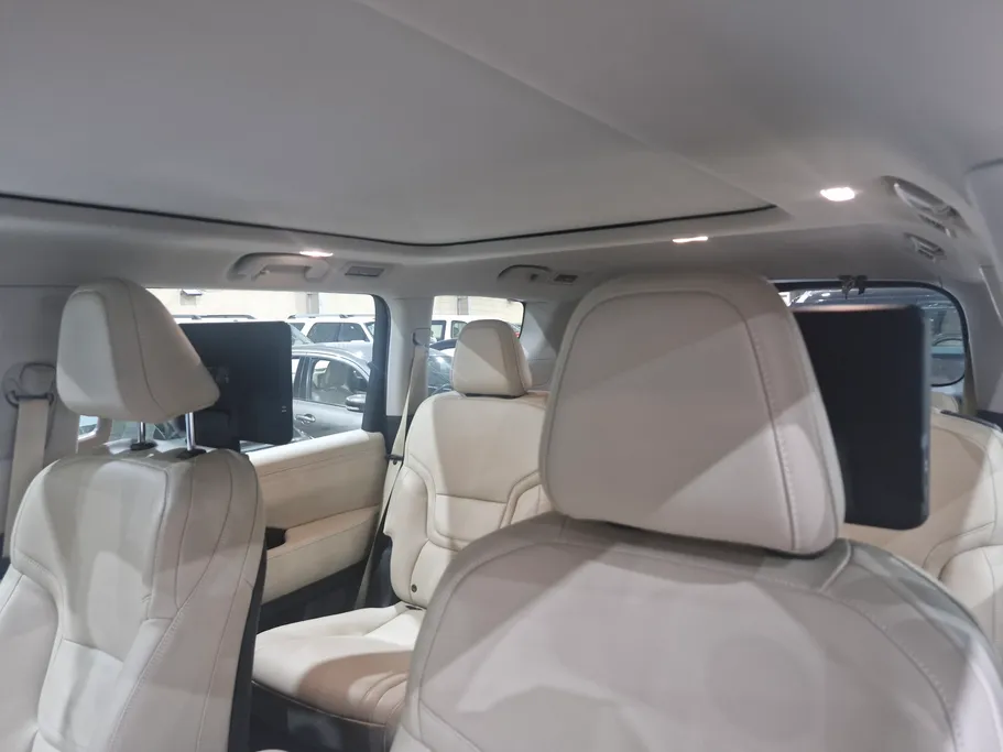 2026 Nissan Patrol LE 