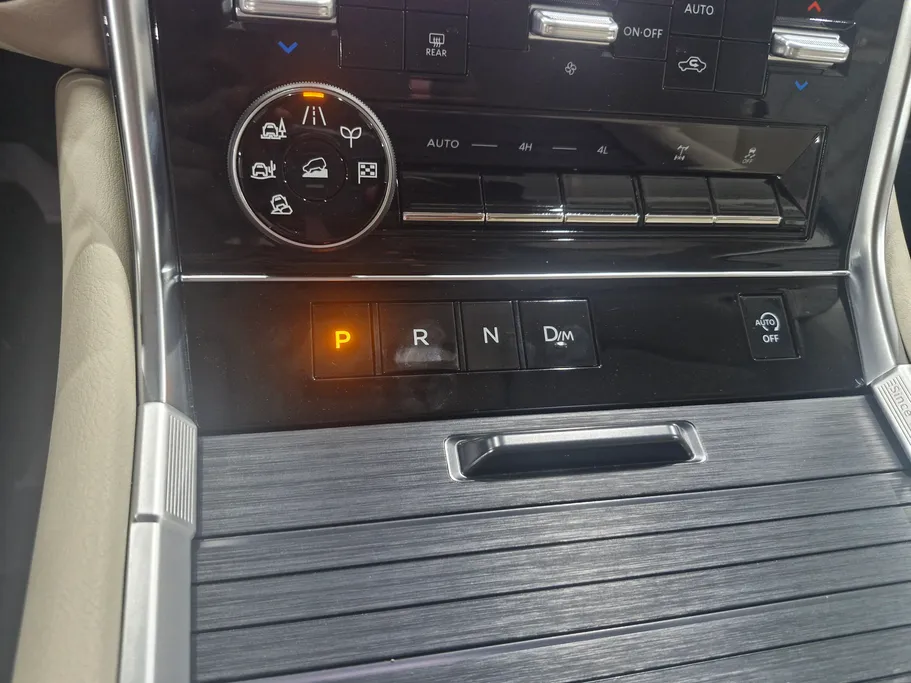 2026 Nissan Patrol LE 