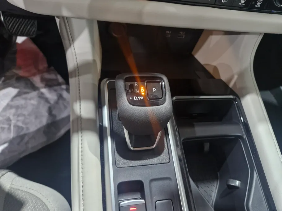 2023 Nissan Pathfinder S 