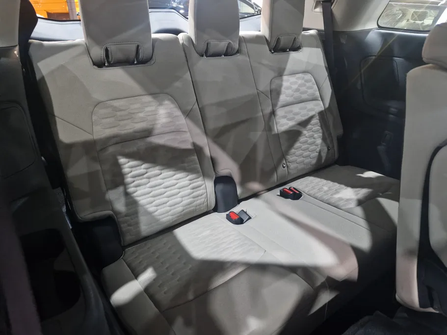 2023 Nissan Pathfinder S 