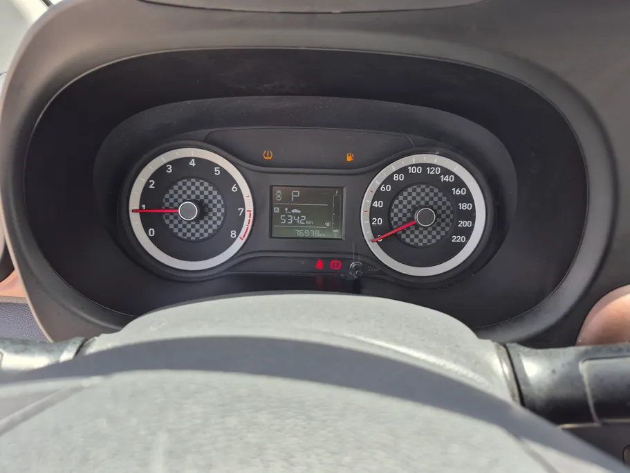 هيونداي Grand i10 فلييت 2024 