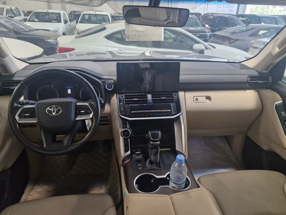تويوتا لاندكروزر GXR4 2024 