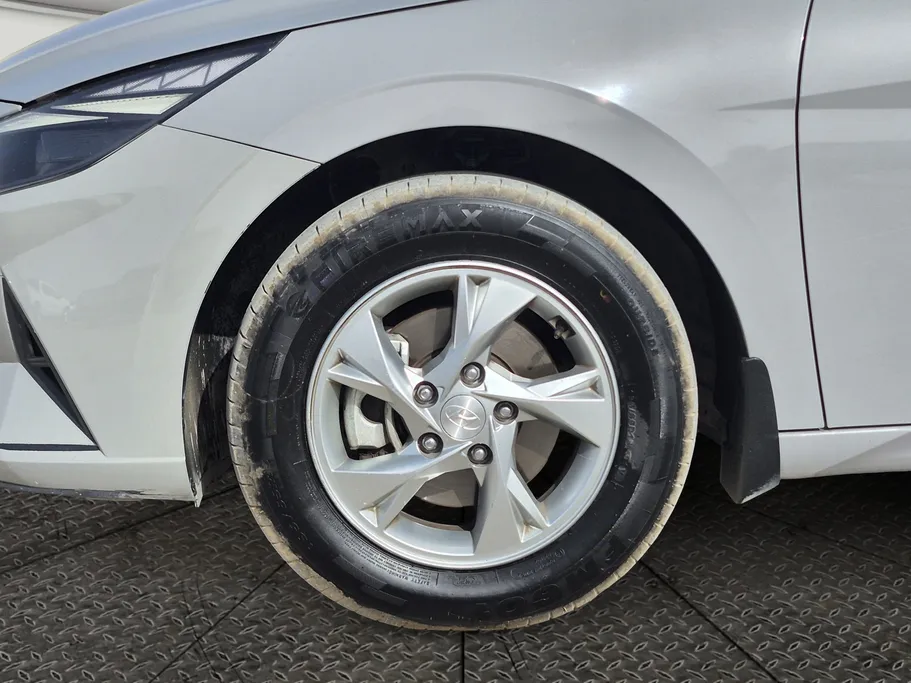 2023 هيونداي Elantra سمارت 