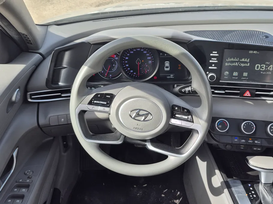 2023 هيونداي Elantra سمارت 