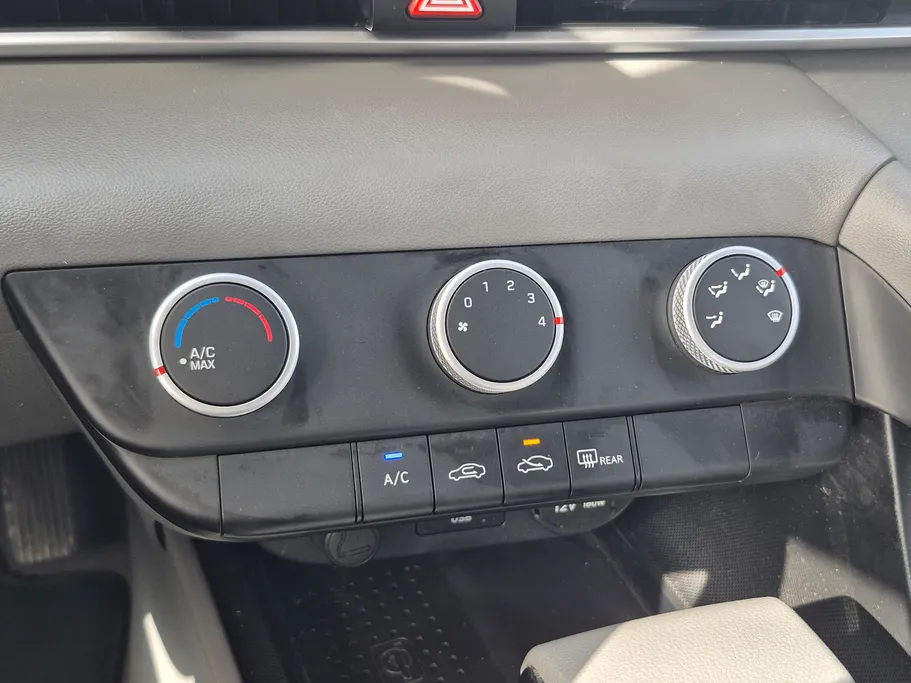 2023 هيونداي Elantra سمارت 