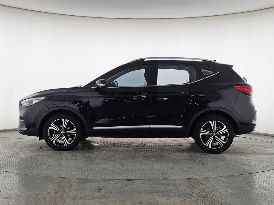 2022 MG ZS LUX 