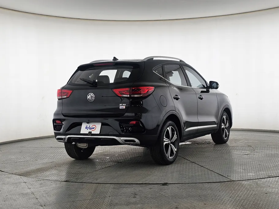 2022 MG ZS LUX 