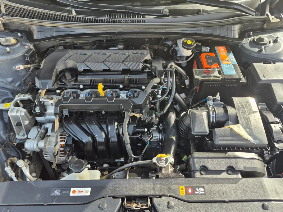 2024 Hyundai Elantra Smart 