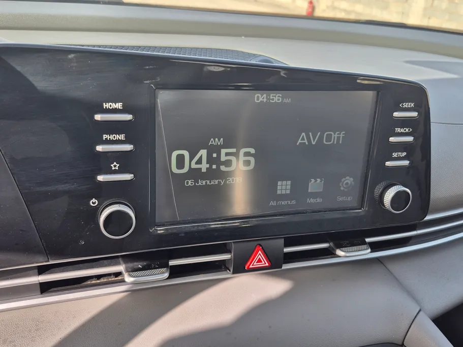 2024 Hyundai Elantra Smart 