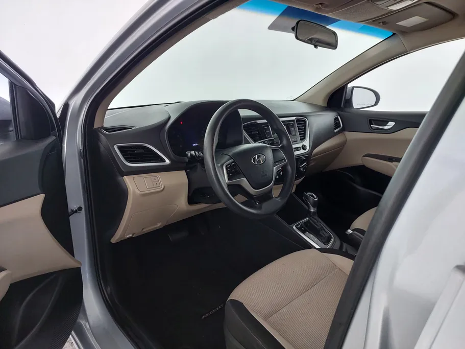 2022 Hyundai Accent Smart 