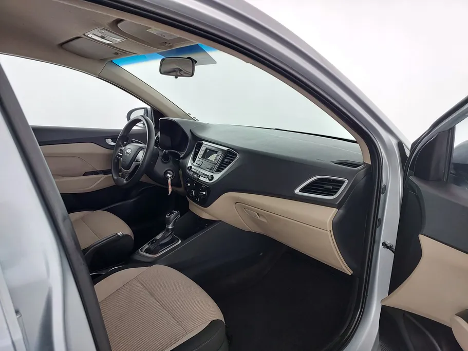 2022 Hyundai Accent Smart 