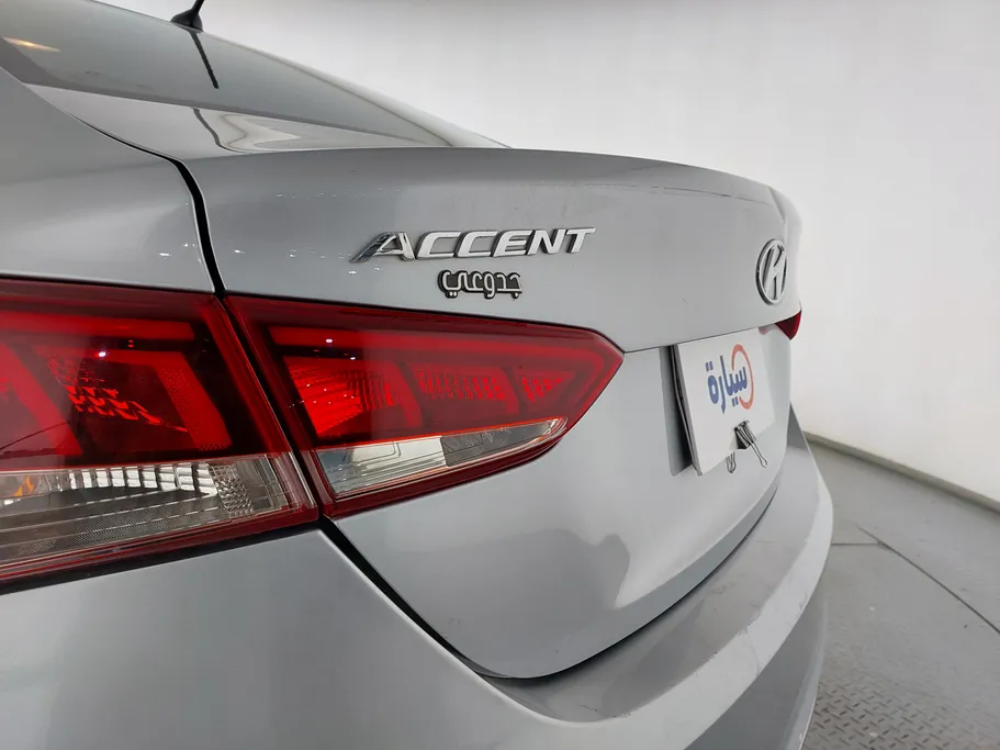 2022 Hyundai Accent Smart 