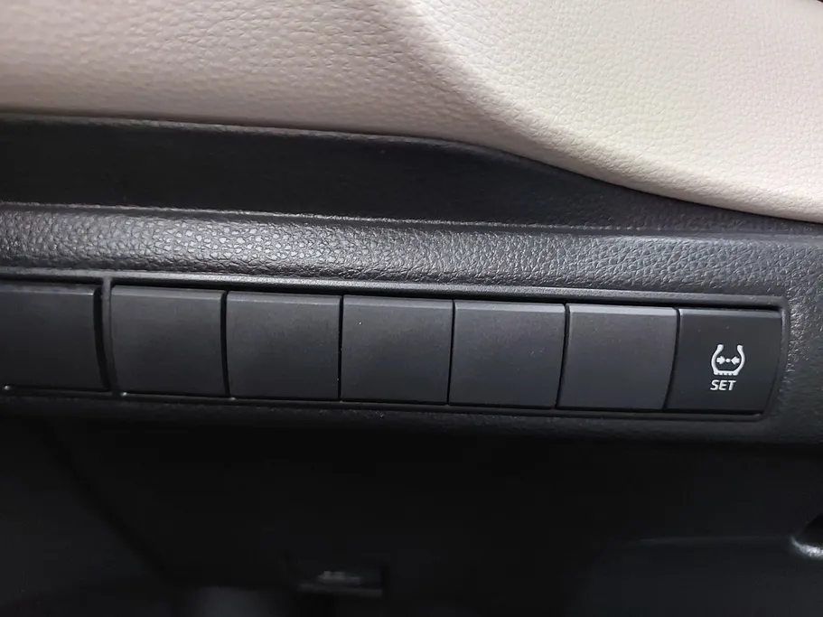 2022 Toyota Corolla XLI 
