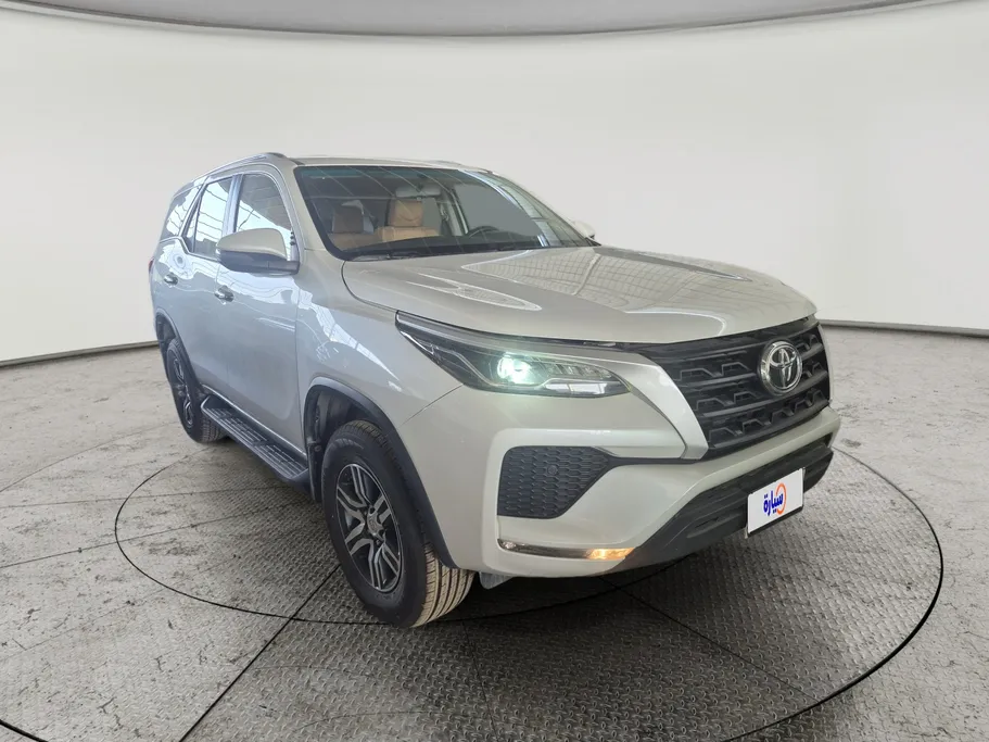 2024 Toyota Fortuner GX 