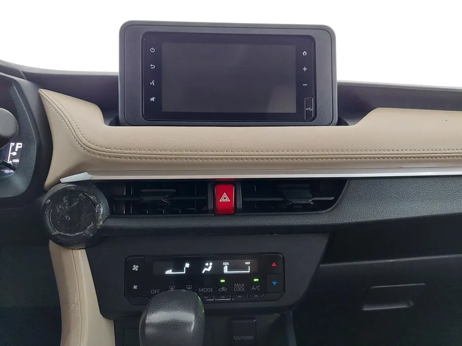 2023 Toyota Yaris  Y 