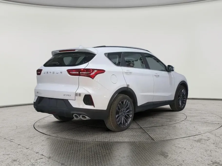 2026 Jetour X70 Luxury 